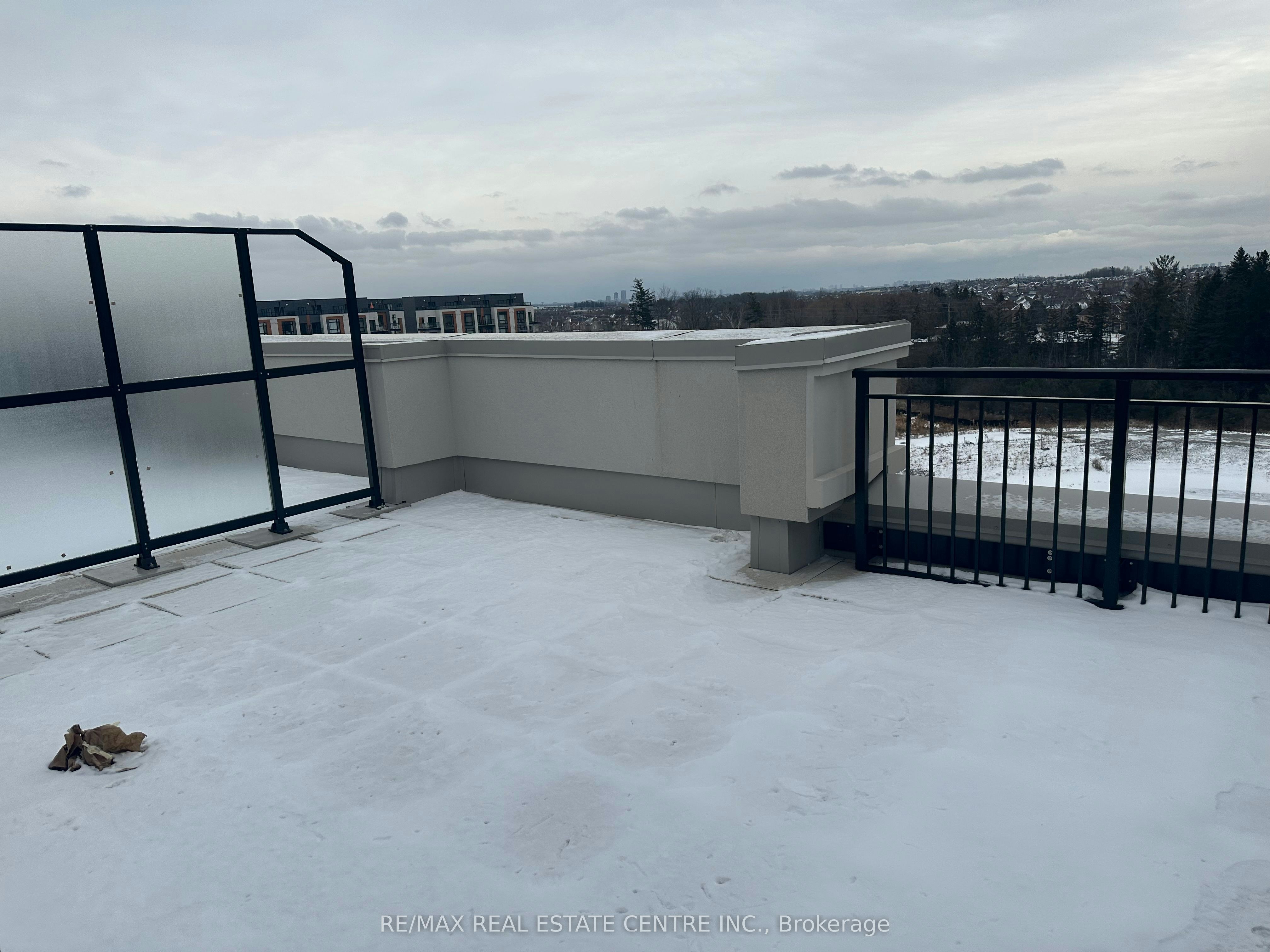 307-9 Walder Lane, Richmond Hill, ON, L4S 0P7 - 12
