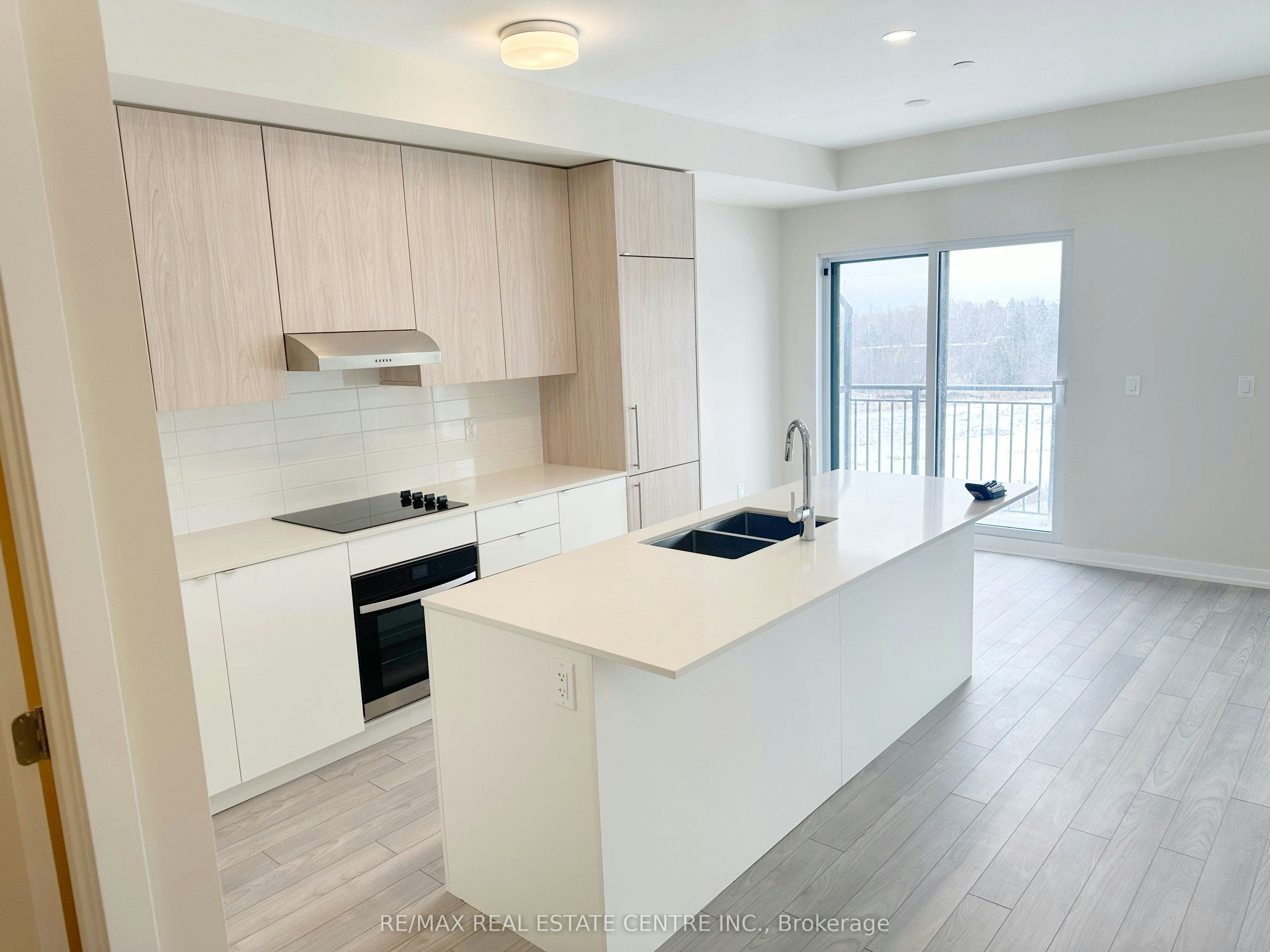 307-9 Walder Lane, Richmond Hill, ON, L4S 0P7 - 3