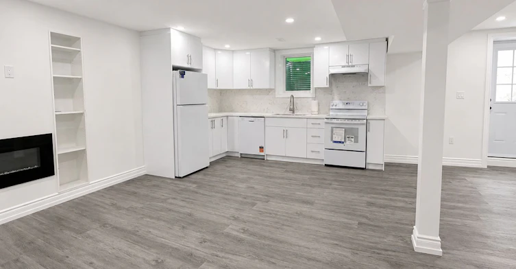 Basement-7 Empire Drive, Bradford West Gwillimbury, ON, L3Z 4J1 - 2