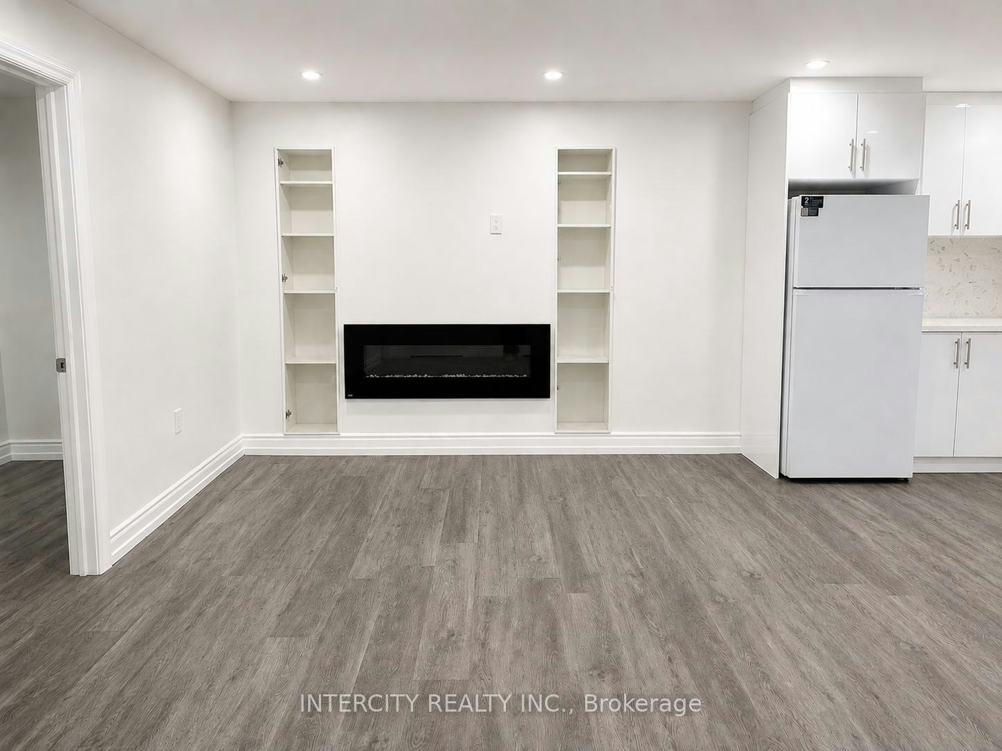 Basement-7 Empire Drive, Bradford West Gwillimbury, ON, L3Z 4J1 - 3
