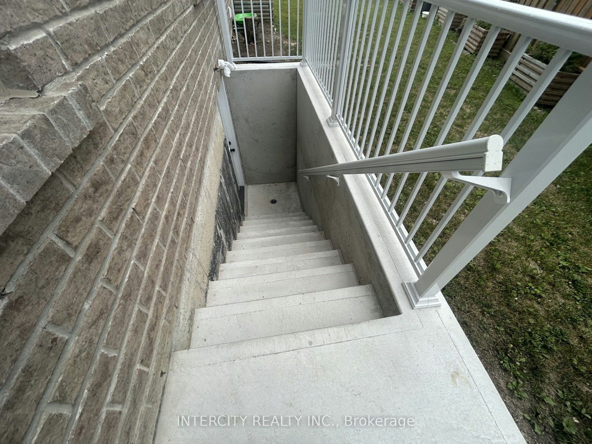 Basement-7 Empire Drive, Bradford West Gwillimbury, ON, L3Z 4J1 - 12
