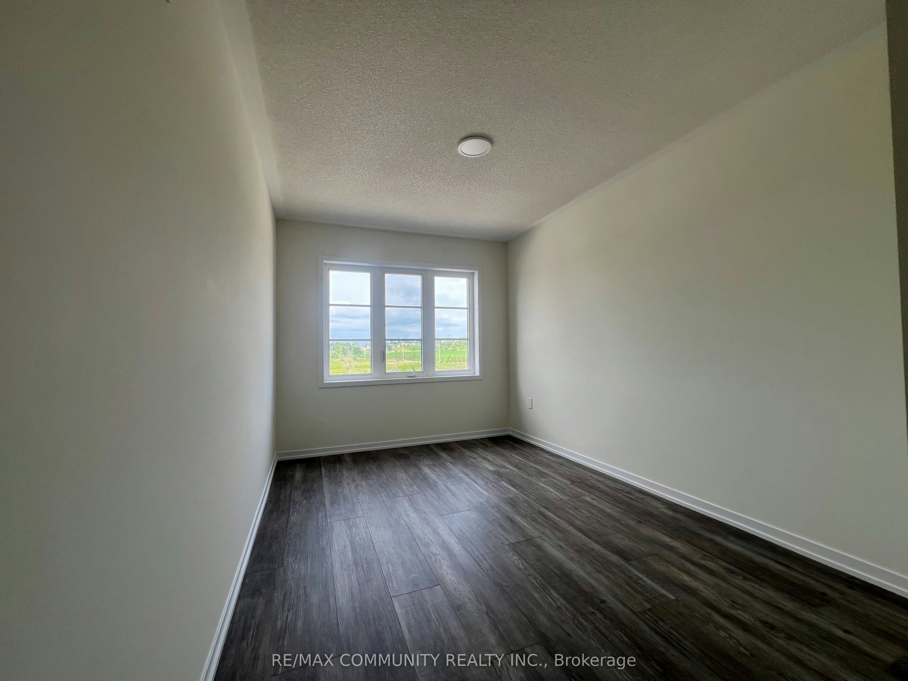 9 Thomas Smith Street, Georgina, ON, L4P 0T7 - 26