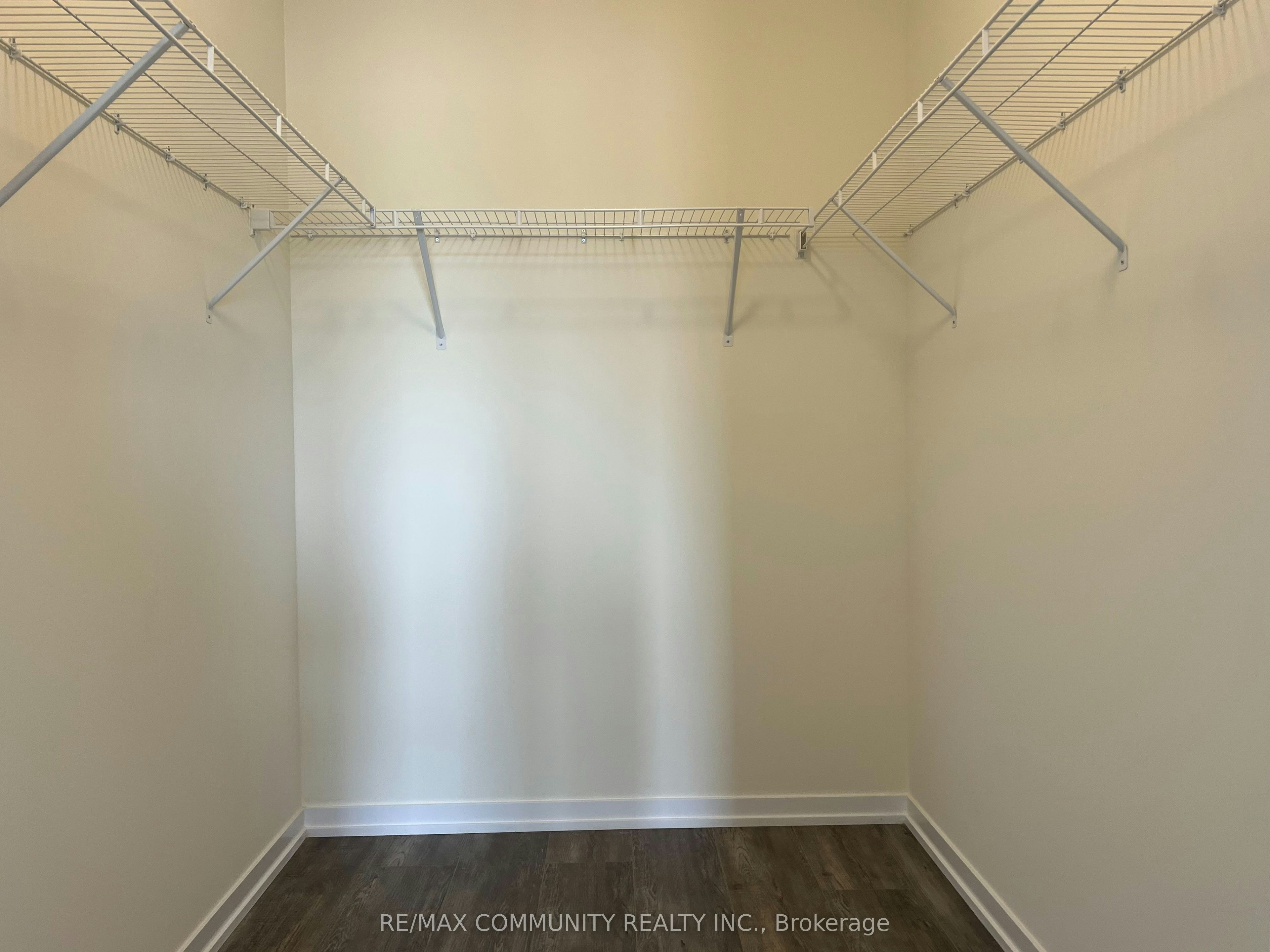 9 Thomas Smith Street, Georgina, ON, L4P 0T7 - 21