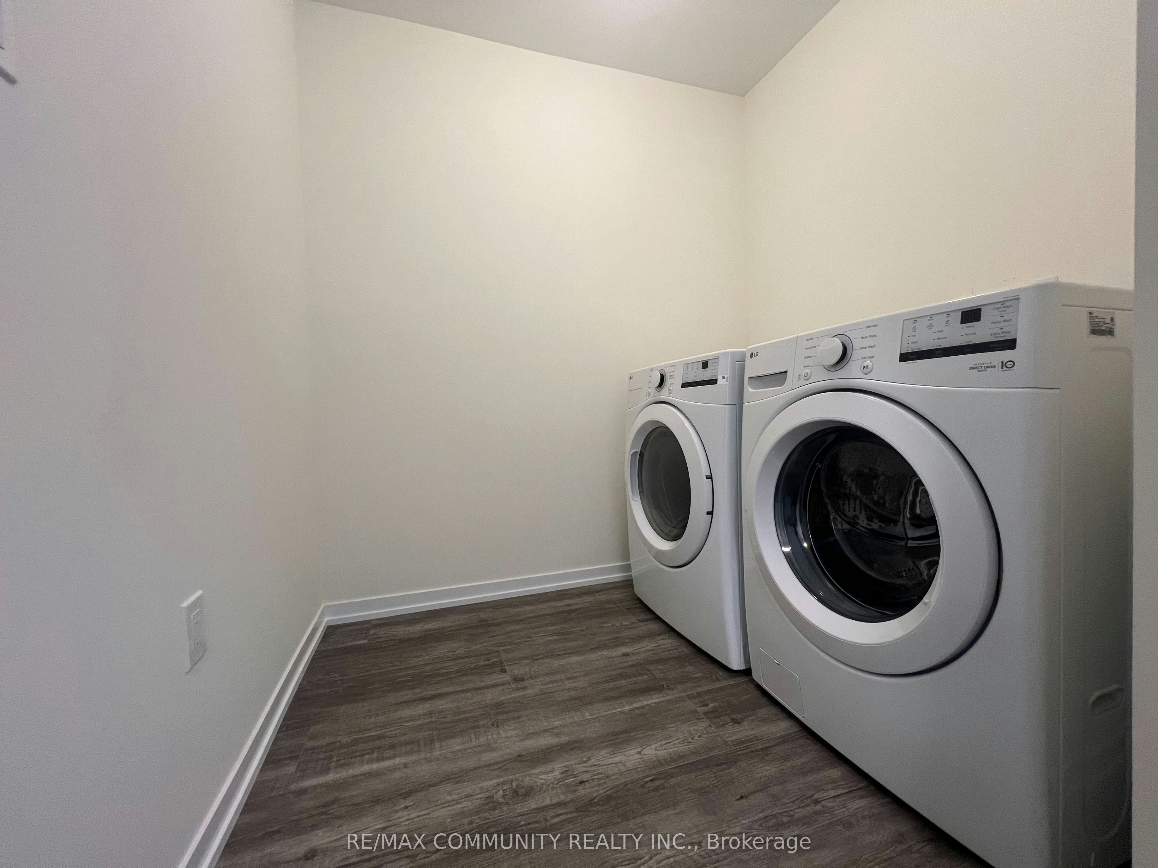 9 Thomas Smith Street, Georgina, ON, L4P 0T7 - 30