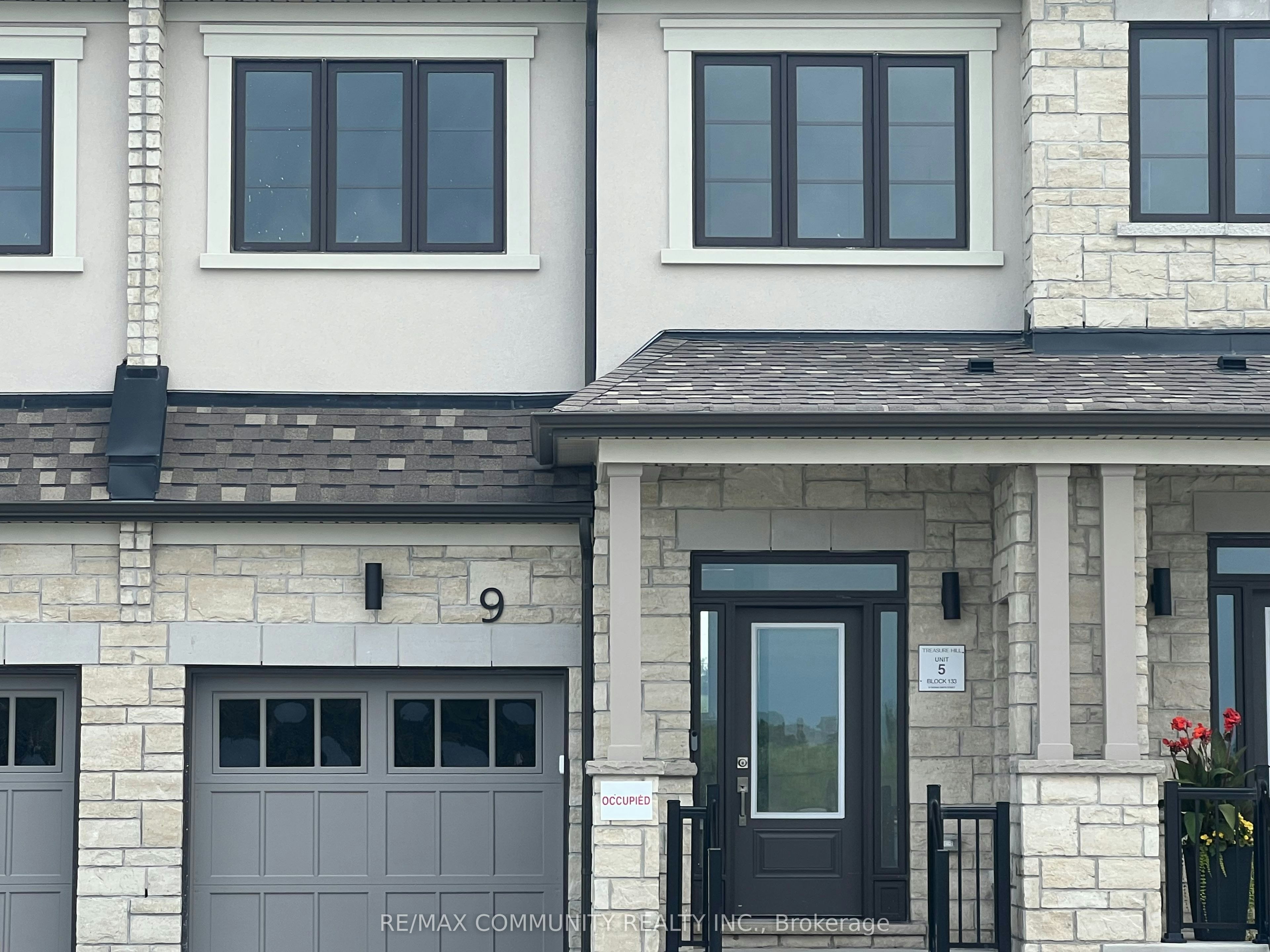 9 Thomas Smith Street, Georgina, ON, L4P 0T7 - 2