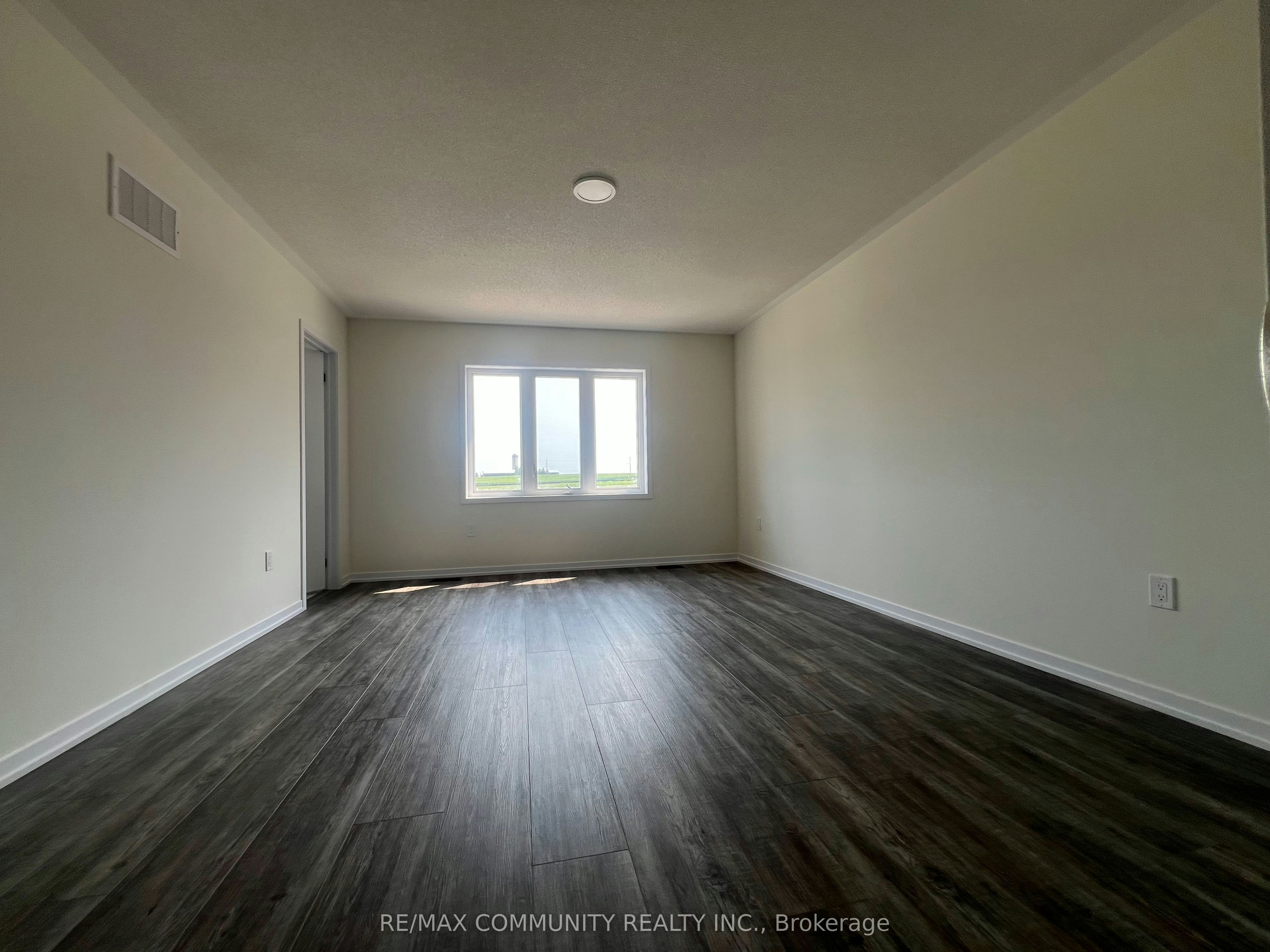 9 Thomas Smith Street, Georgina, ON, L4P 0T7 - 20