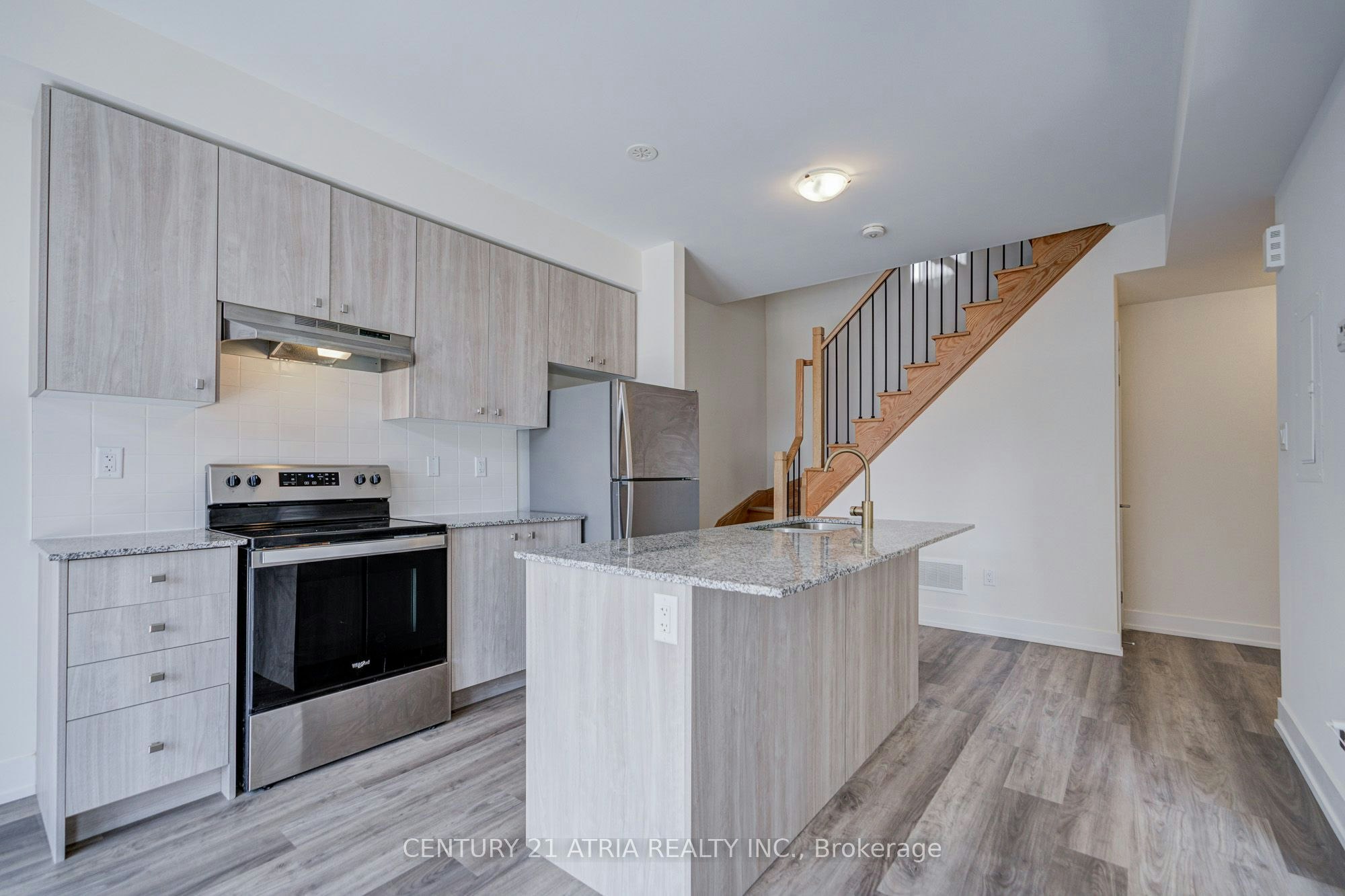 1-1 Bond Crescent, Richmond Hill, ON, L4E 1J4 - 11