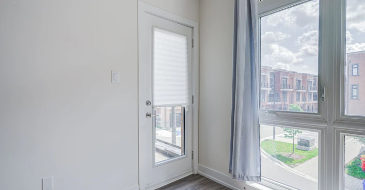 1-1 Bond Crescent, Richmond Hill, ON, L4E 1J4 - 21
