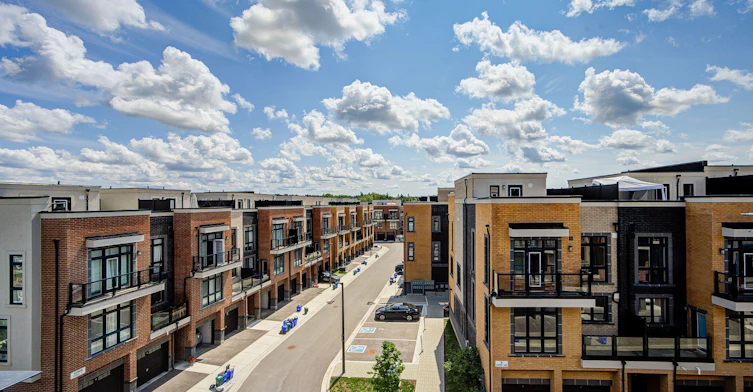 1-1 Bond Crescent, Richmond Hill, ON, L4E 1J4 - 50