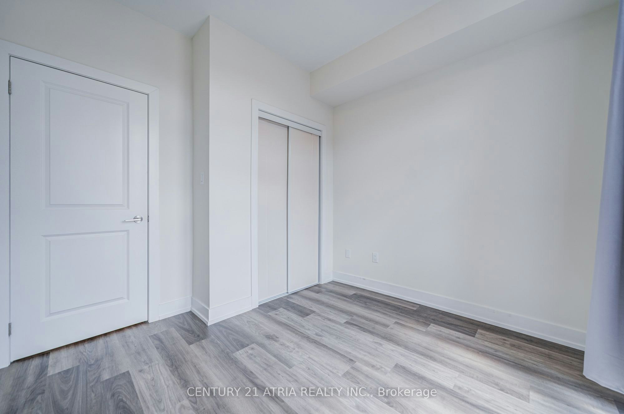 1-1 Bond Crescent, Richmond Hill, ON, L4E 1J4 - 31
