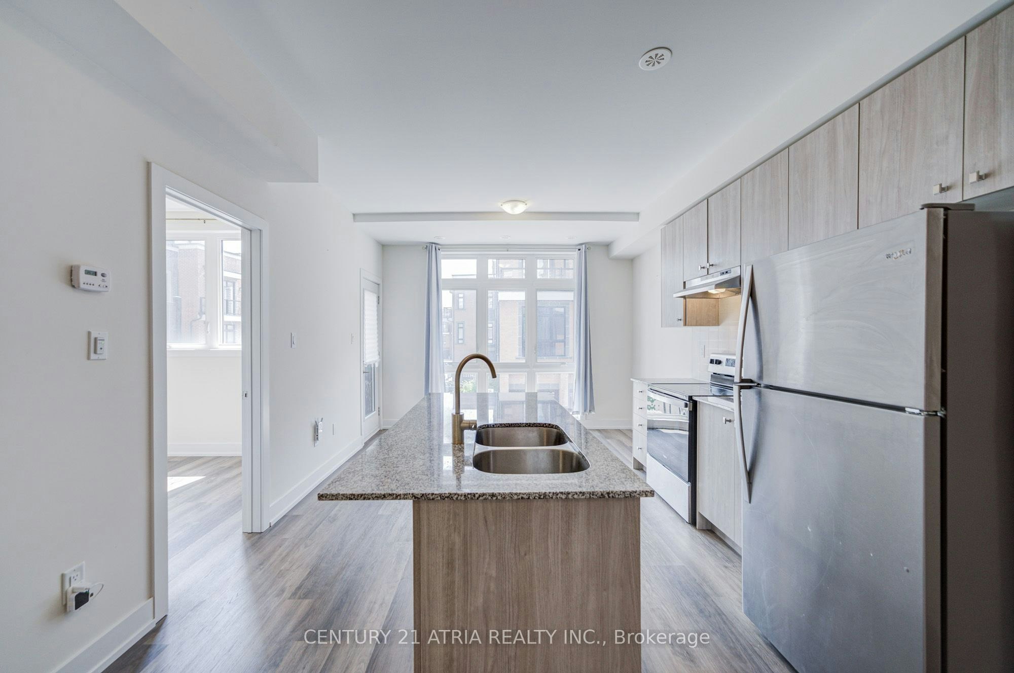 1-1 Bond Crescent, Richmond Hill, ON, L4E 1J4 - 8