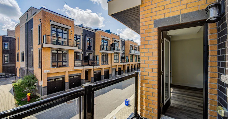 1-1 Bond Crescent, Richmond Hill, ON, L4E 1J4 - 24