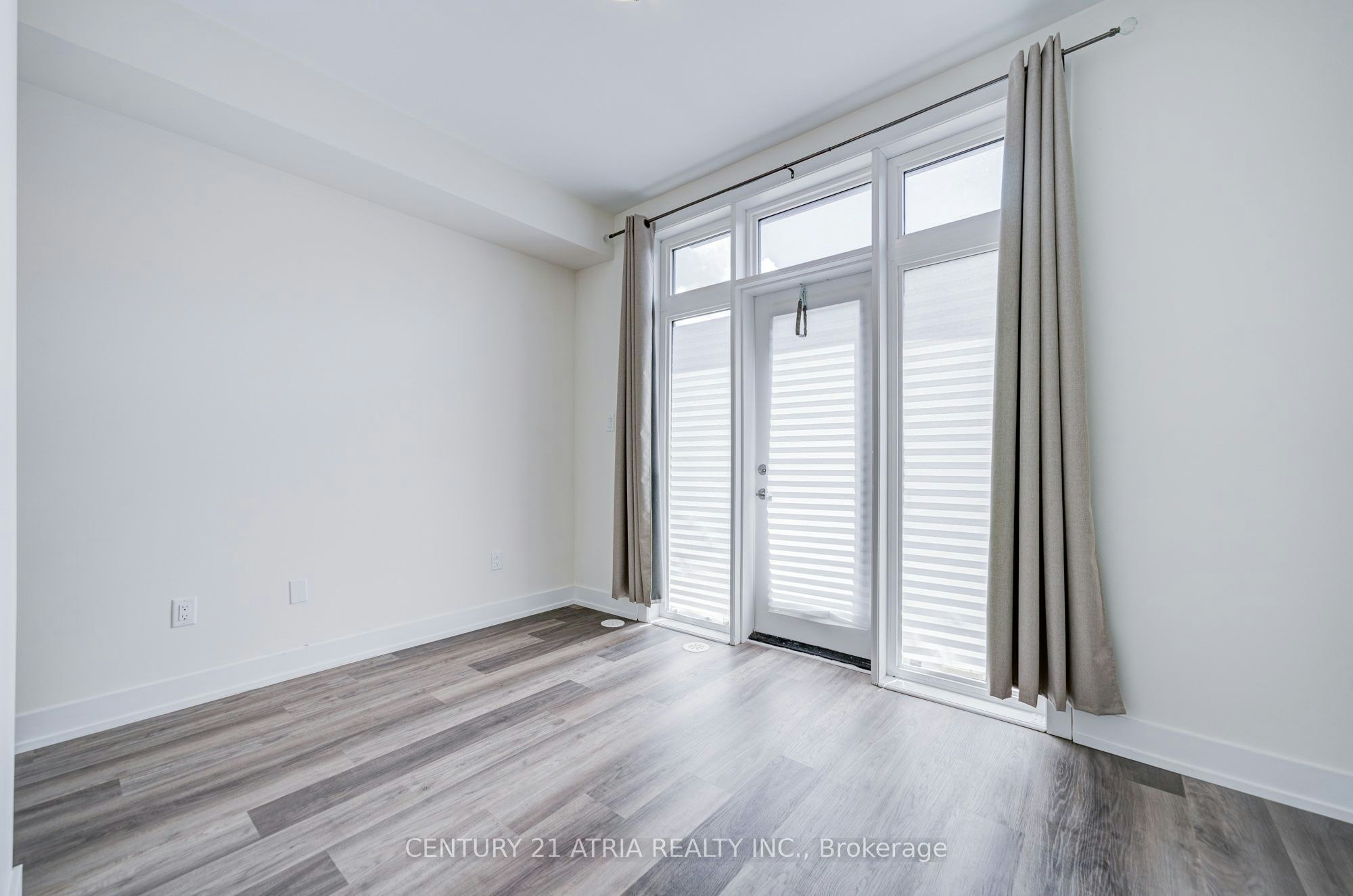 1-1 Bond Crescent, Richmond Hill, ON, L4E 1J4 - 38