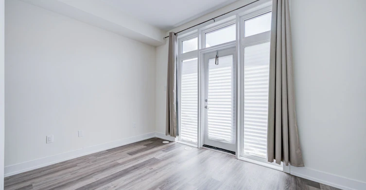 1-1 Bond Crescent, Richmond Hill, ON, L4E 1J4 - 38
