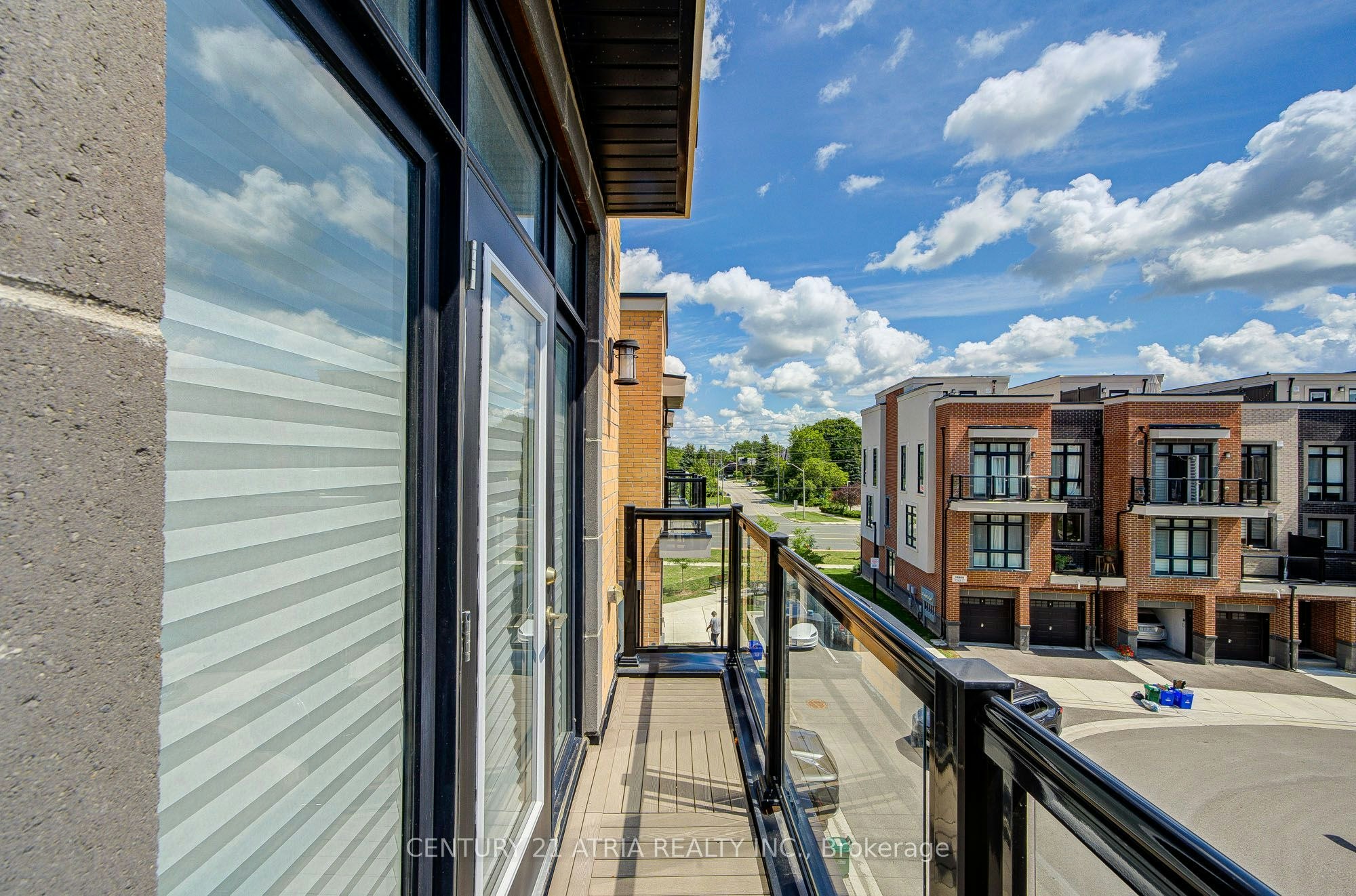 1-1 Bond Crescent, Richmond Hill, ON, L4E 1J4 - 42