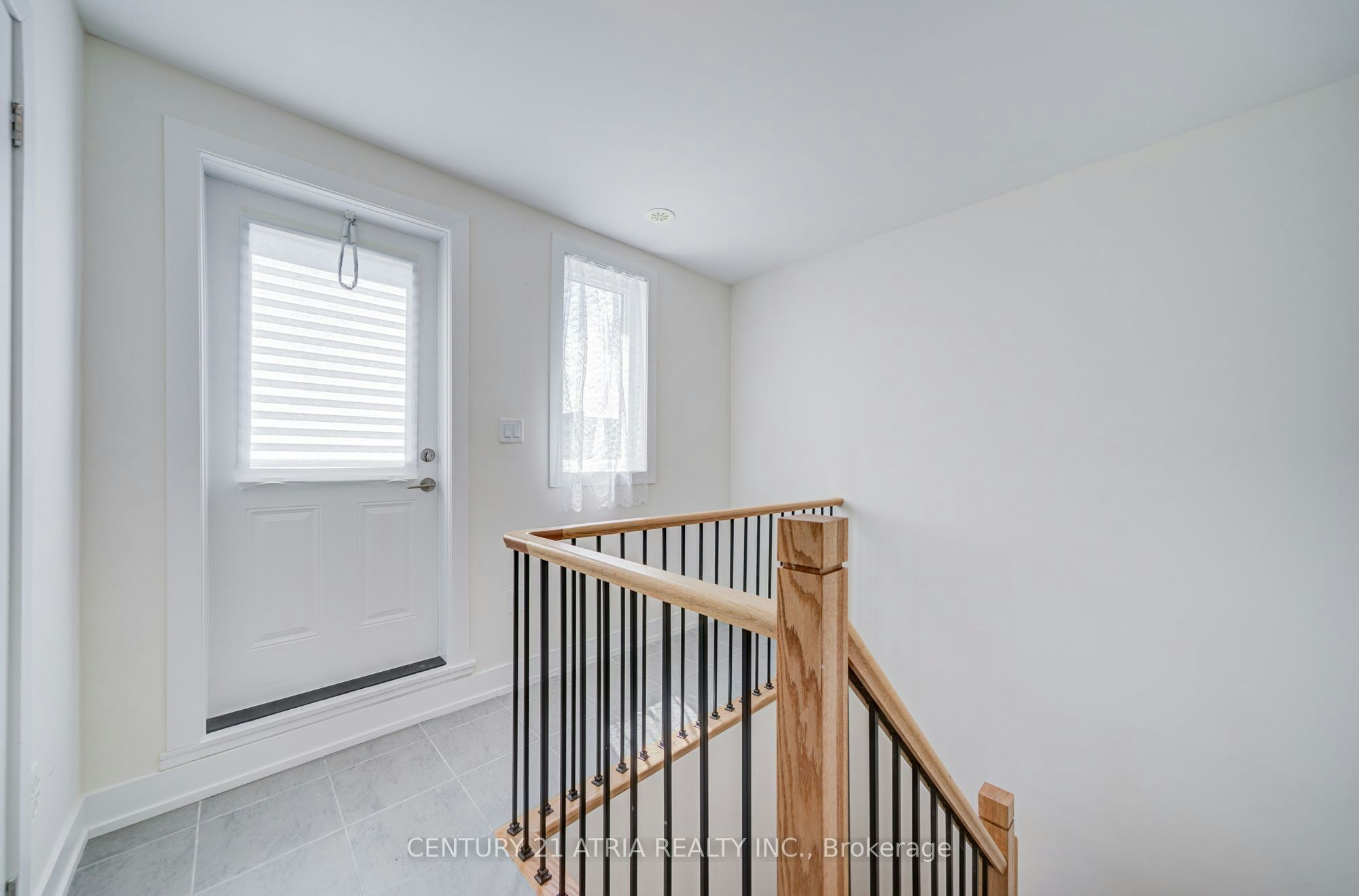 1-1 Bond Crescent, Richmond Hill, ON, L4E 1J4 - 43
