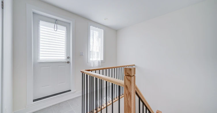 1-1 Bond Crescent, Richmond Hill, ON, L4E 1J4 - 43