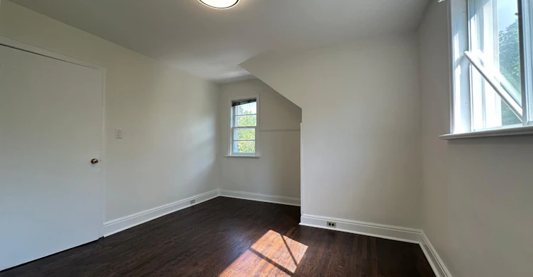 21 Yongeview Avenue, Richmond Hill, ON, L4C 7A3 - 6