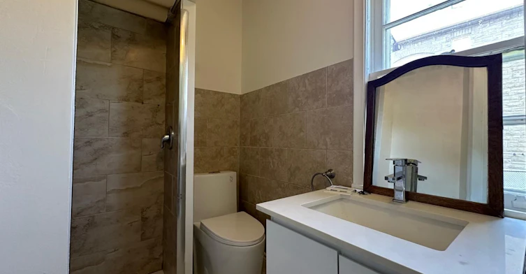 21 Yongeview Avenue, Richmond Hill, ON, L4C 7A3 - 4