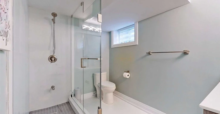 211 Maple Avenue, Richmond Hill, ON, L4C 2J4 - 9