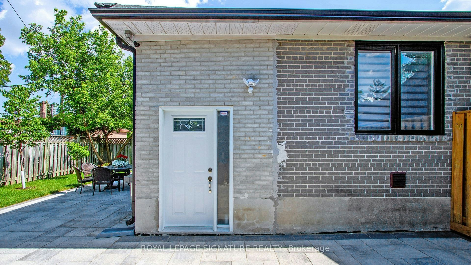 211 Maple Avenue, Richmond Hill, ON, L4C 2J4 - 18
