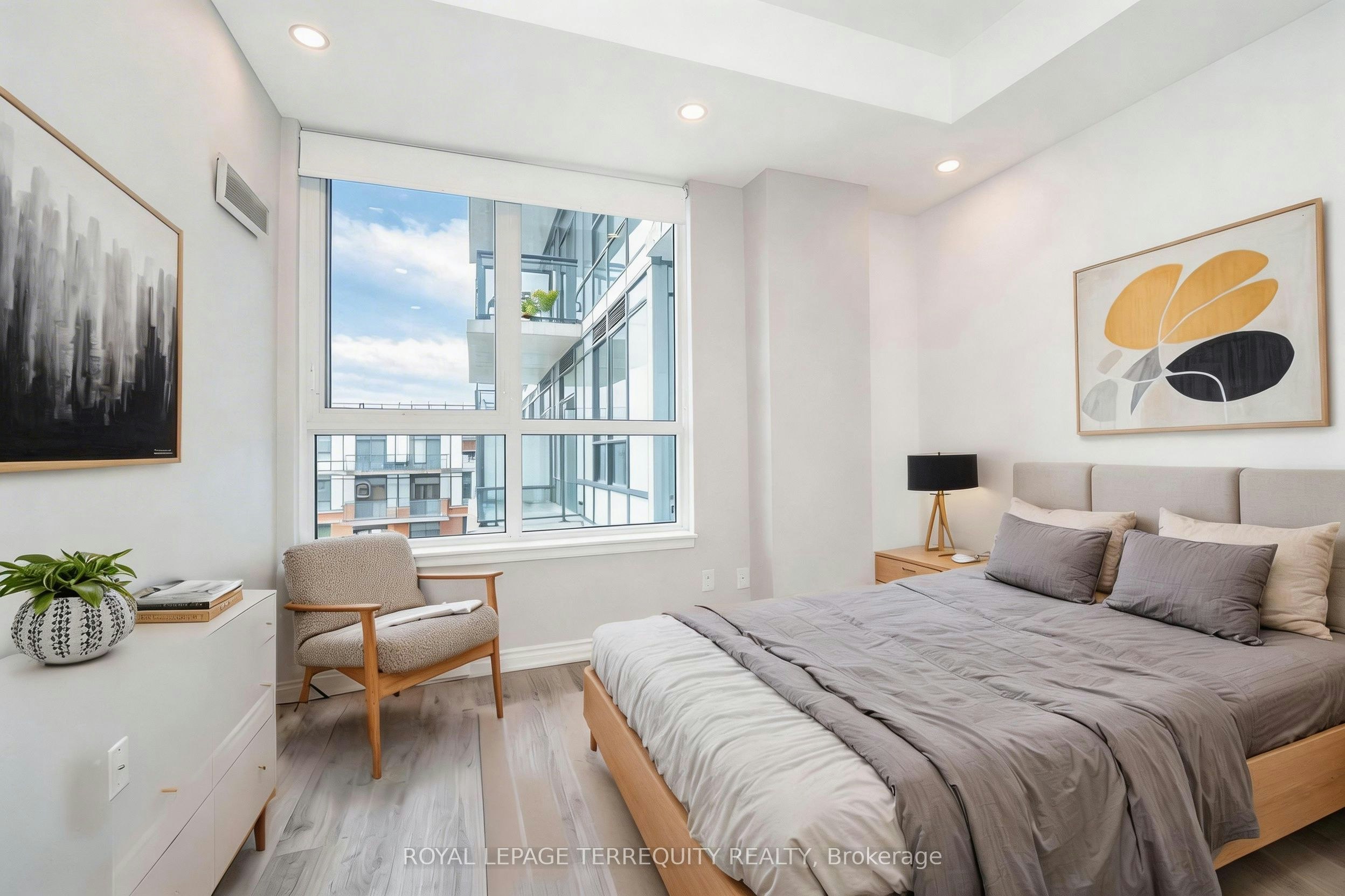 728-11611 Yonge Street, Richmond Hill, ON, L4E 1G2 - 5