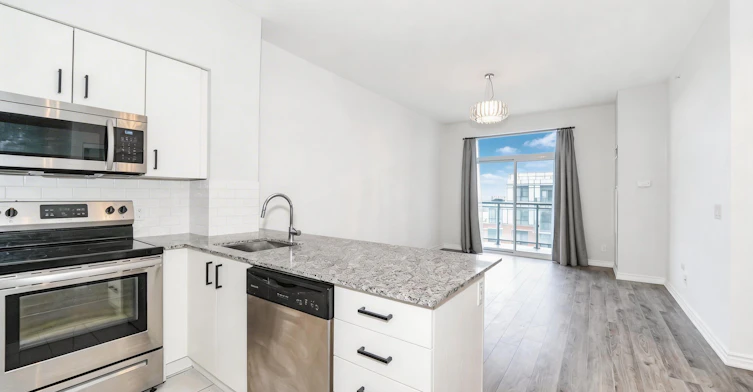 728-11611 Yonge Street, Richmond Hill, ON, L4E 1G2 - 18