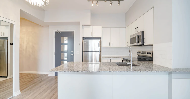 728-11611 Yonge Street, Richmond Hill, ON, L4E 1G2 - 16