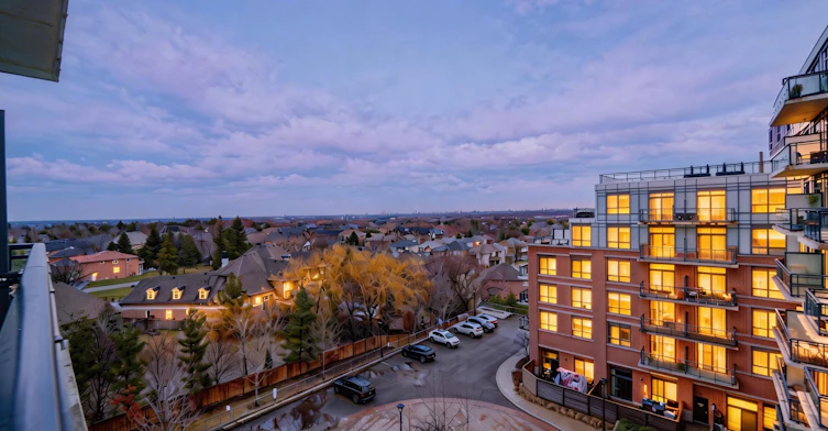 728-11611 Yonge Street, Richmond Hill, ON, L4E 1G2 - 2