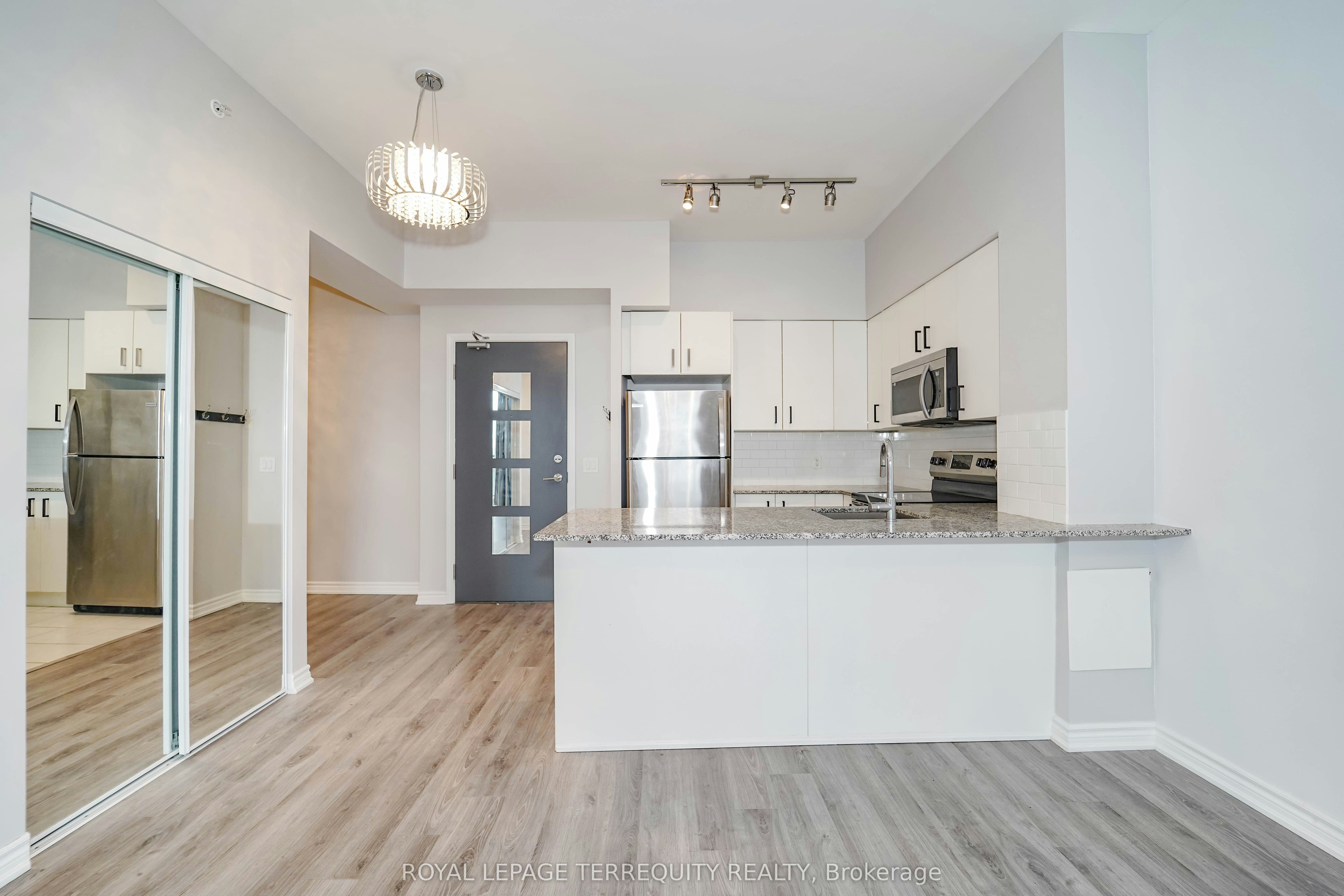 728-11611 Yonge Street, Richmond Hill, ON, L4E 1G2 - 23