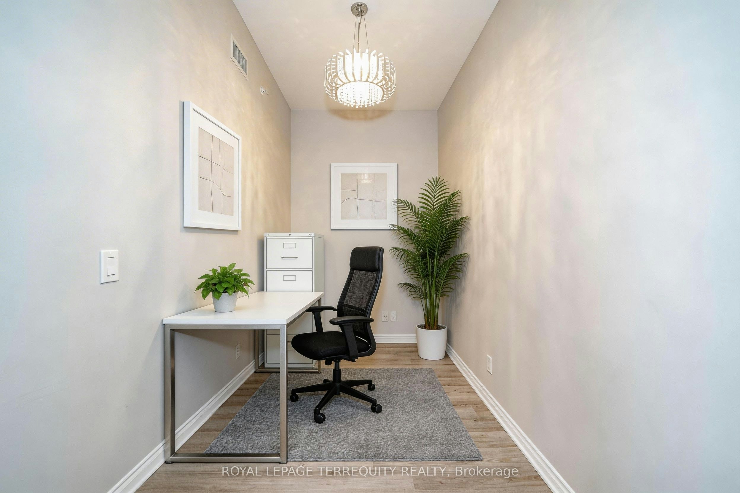 728-11611 Yonge Street, Richmond Hill, ON, L4E 1G2 - 3