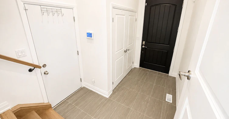 39 Persica Street, Richmond Hill, ON, L4E 2T3 - 3