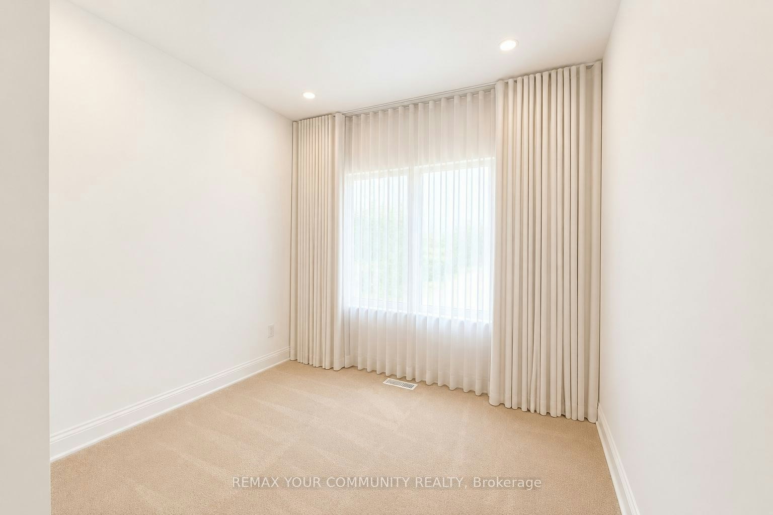 39 Persica Street, Richmond Hill, ON, L4E 2T3 - 16