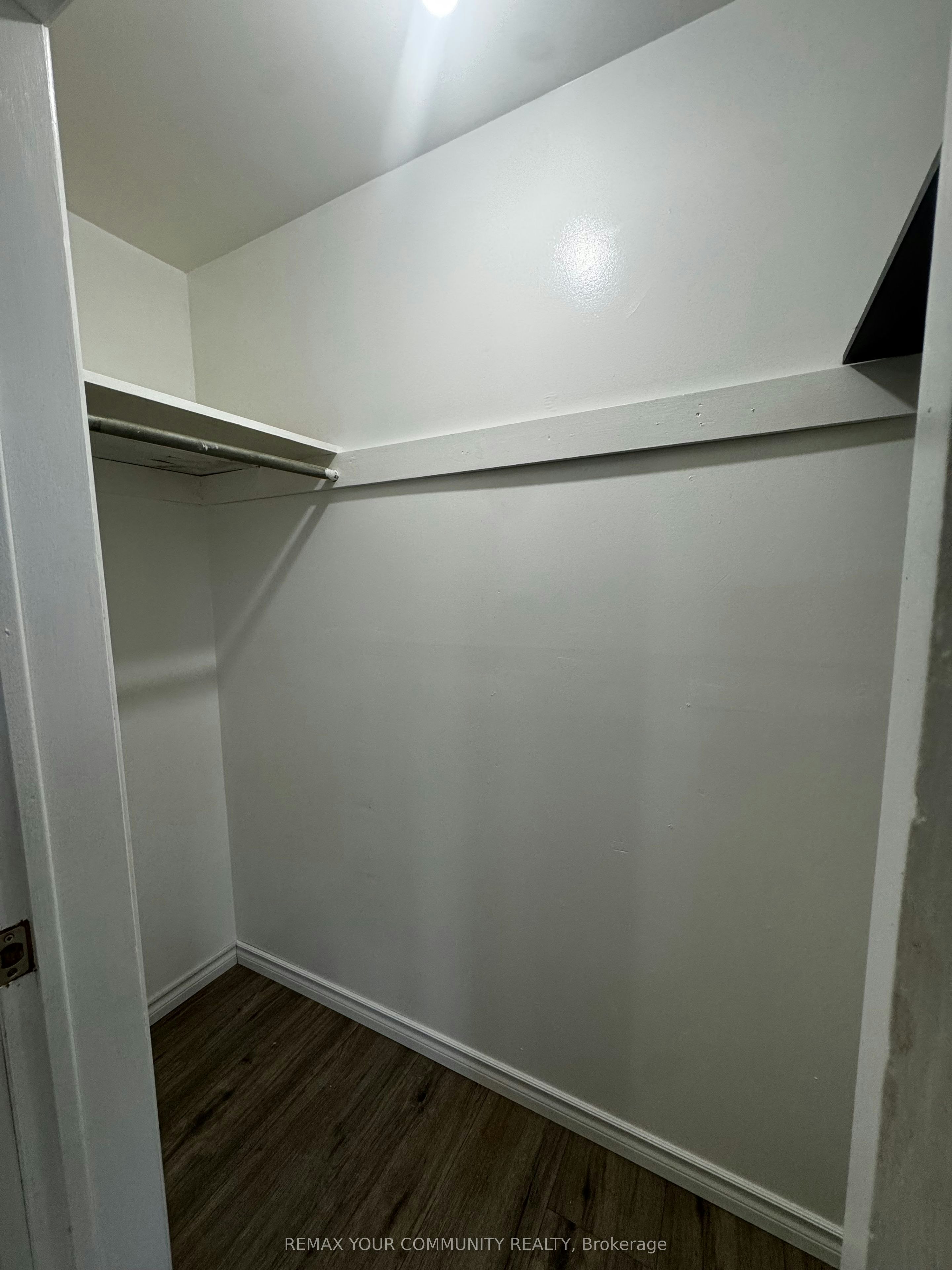 Apt A-205 Church Street, Georgina, ON, L4P 1J9 - 2