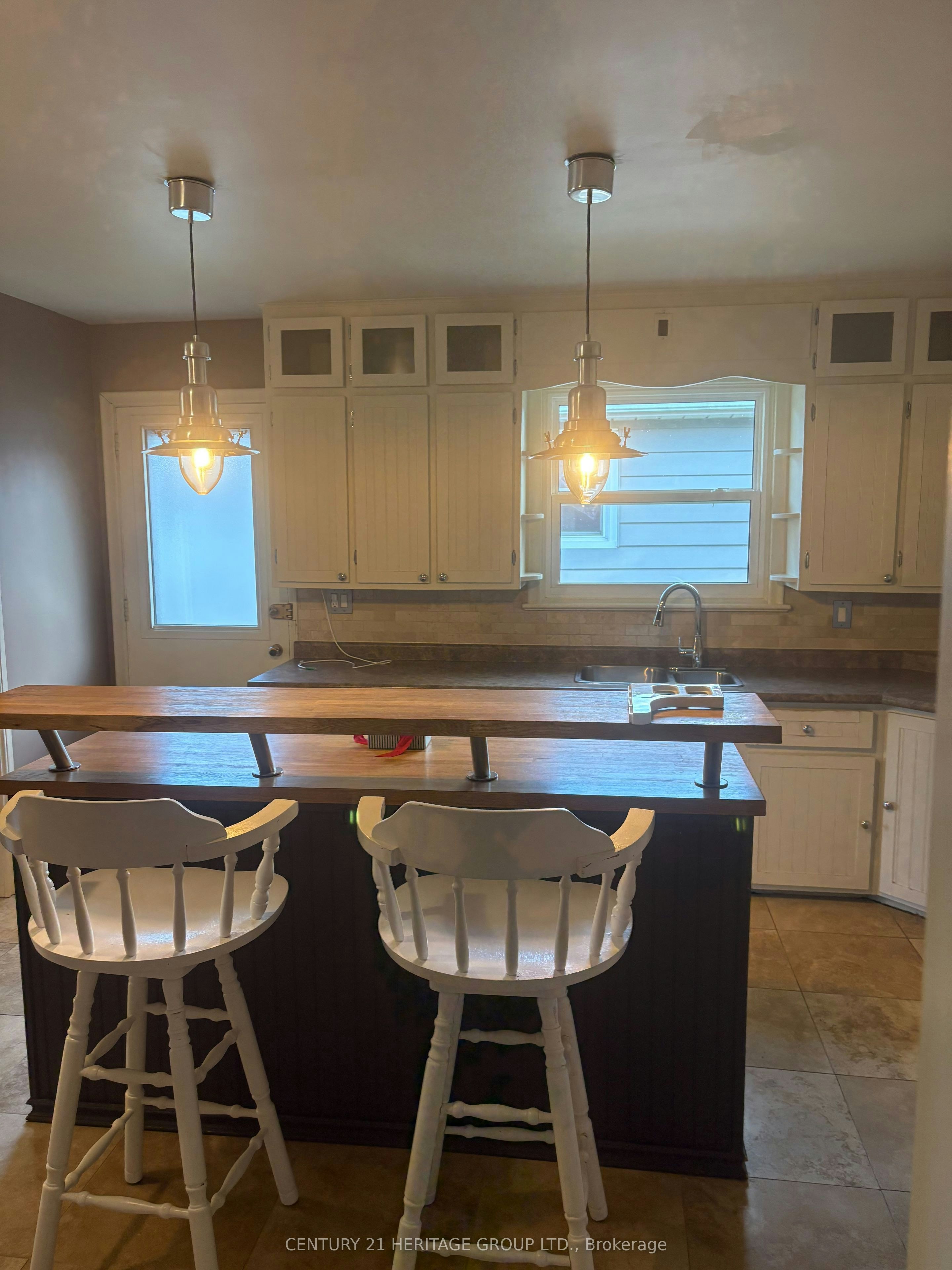 Main Floor-102 Paris Street, New Tecumseth, ON, L9R 1H2 - 3