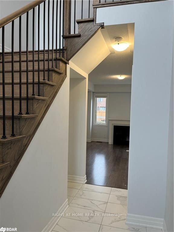 57 Bank Street, Essa, ON, L3W 0M5 - 3
