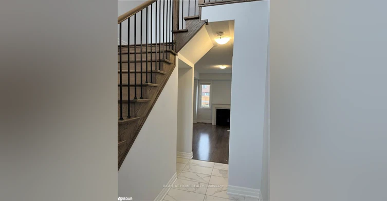 57 Bank Street, Essa, ON, L3W 0M5 - 3