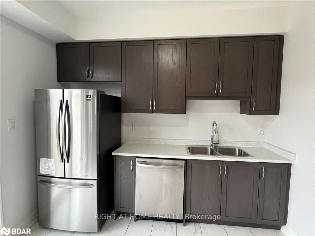 57 Bank Street, Essa, ON, L3W 0M5 - 11