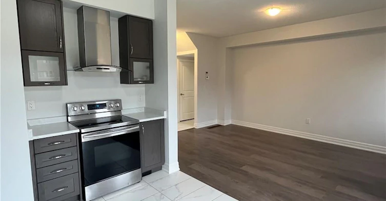 57 Bank Street, Essa, ON, L3W 0M5 - 8