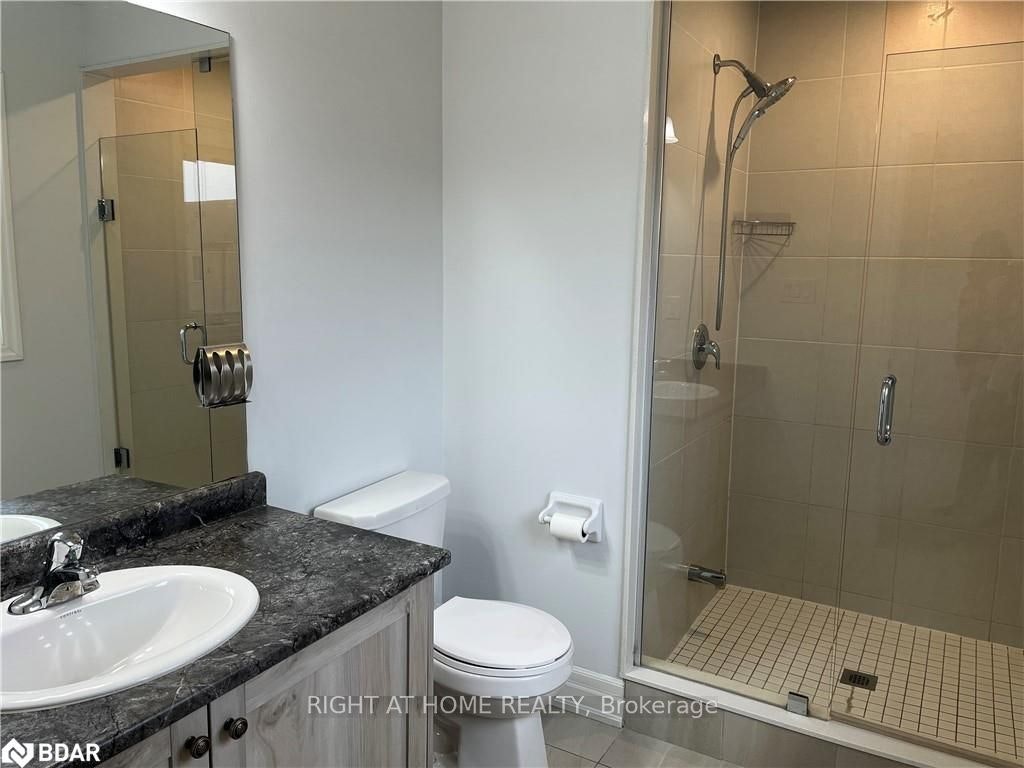 57 Bank Street, Essa, ON, L3W 0M5 - 18