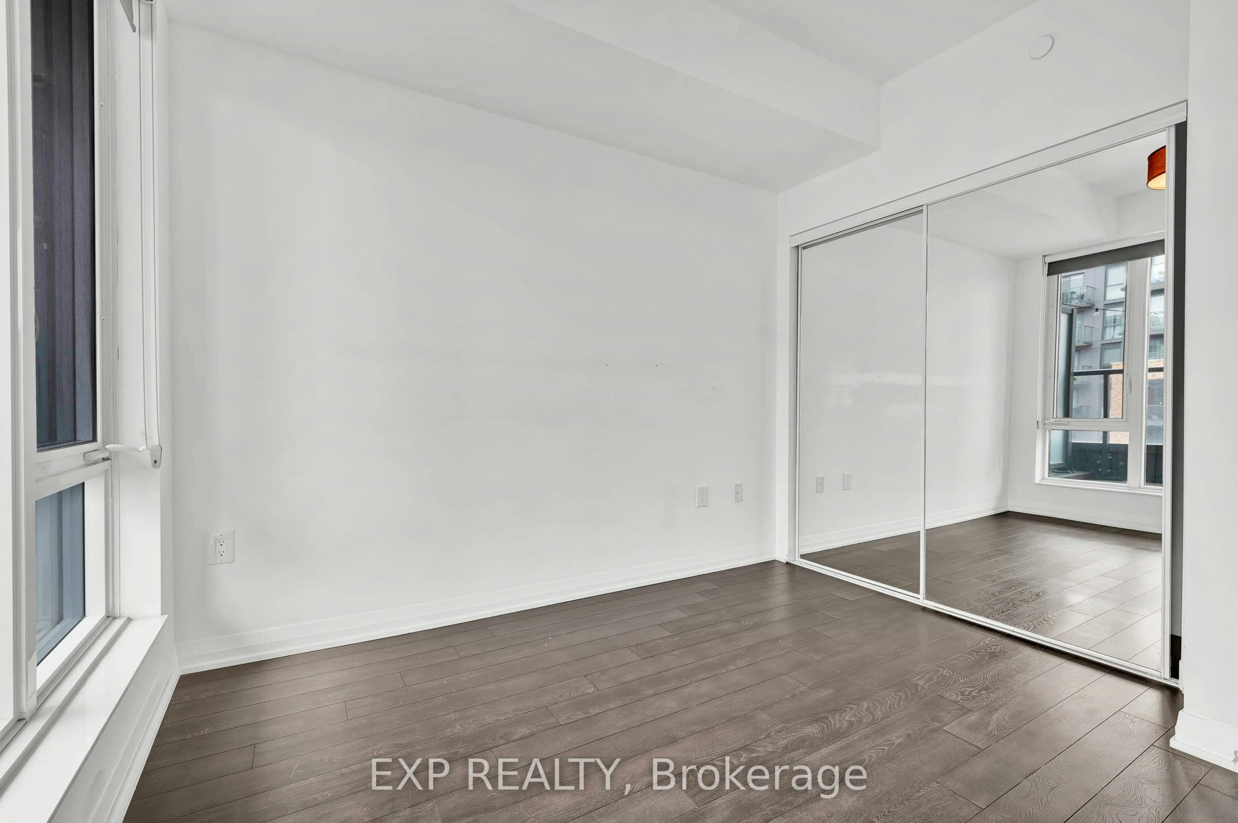 727-99 Eagle Rock Way N, Vaughan, ON, L6A 5A7 - 11