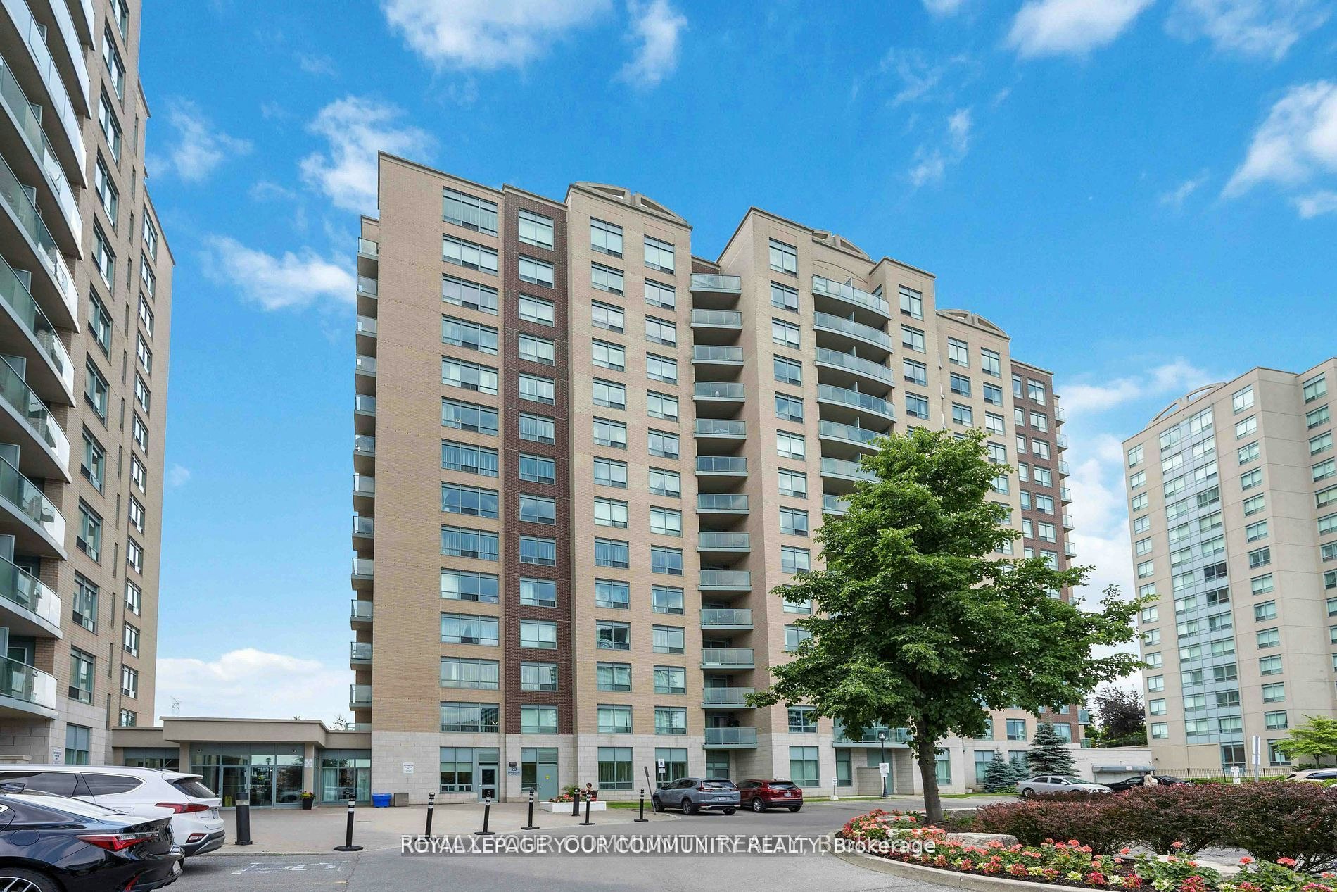 909-23 Oneida Crescent, Richmond Hill, ON, L4B 0A2