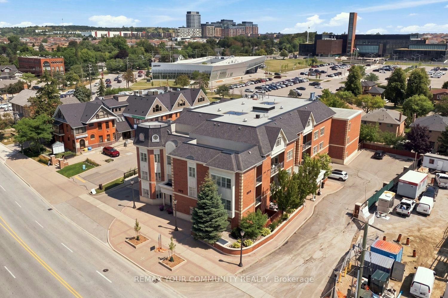 210-9973 Keele Street, Vaughan, ON, L6A 3Y5