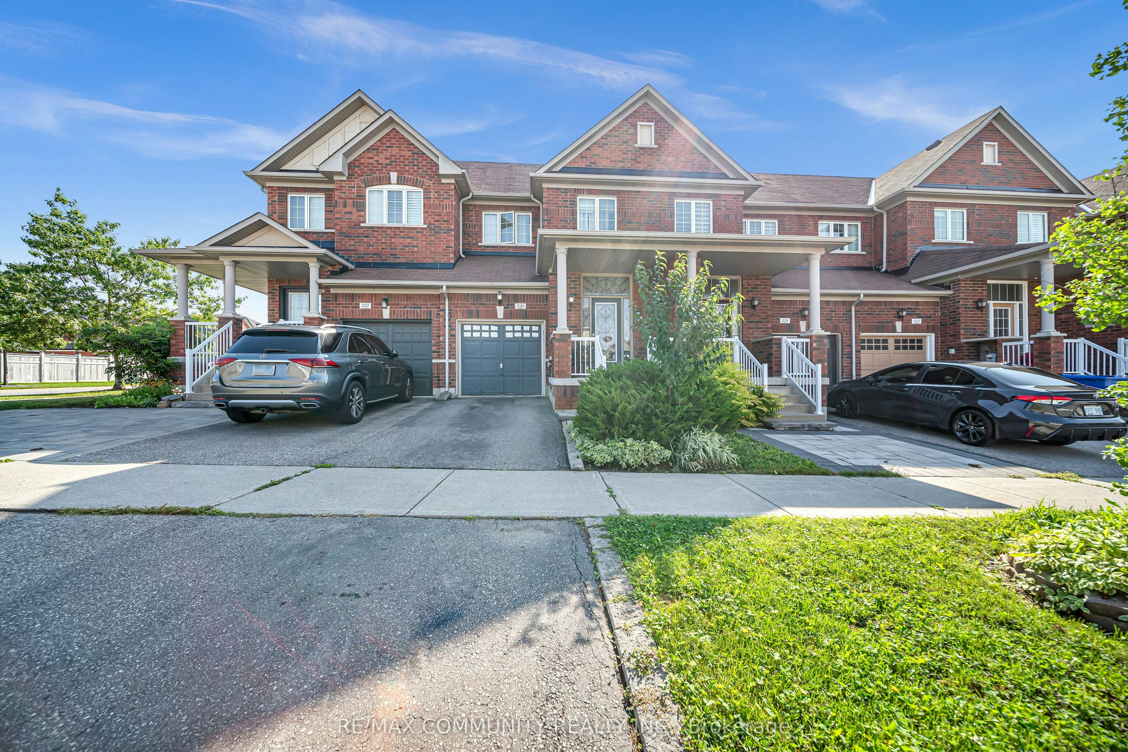 220 Lageer Drive, Whitchurch-Stouffville, ON, L4A 0X1
