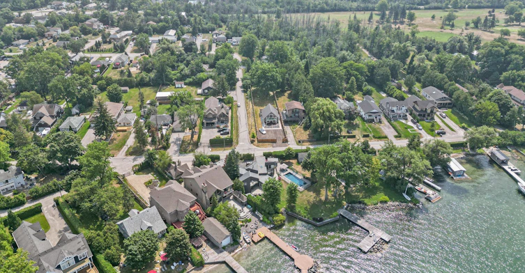 941 Lake Drive N, Georgina, ON, L4P 3E9 - 32