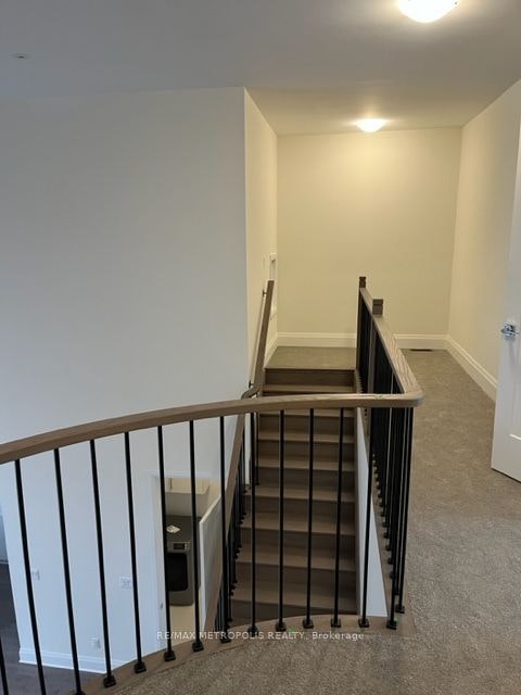 17 Vern Robertson Gate, Uxbridge, ON, L9P 0R9 - 12