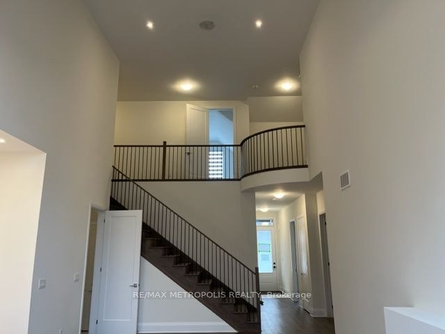 17 Vern Robertson Gate, Uxbridge, ON, L9P 0R9 - 26