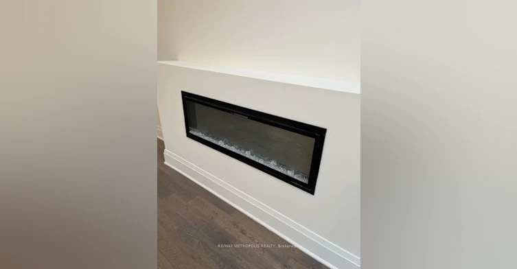 17 Vern Robertson Gate, Uxbridge, ON, L9P 0R9 - 15