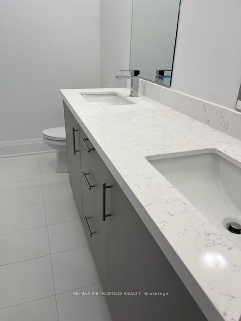 17 Vern Robertson Gate, Uxbridge, ON, L9P 0R9 - 20