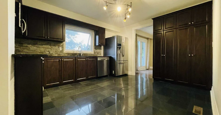 Upper level-909 Ferndale Crescent, Newmarket, ON, L3Y 6B6 - 6